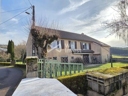 Maison à vendre 91 000 € 4 pièces 3 chambres 111 m² 690 m² de terrain Brassy 58140