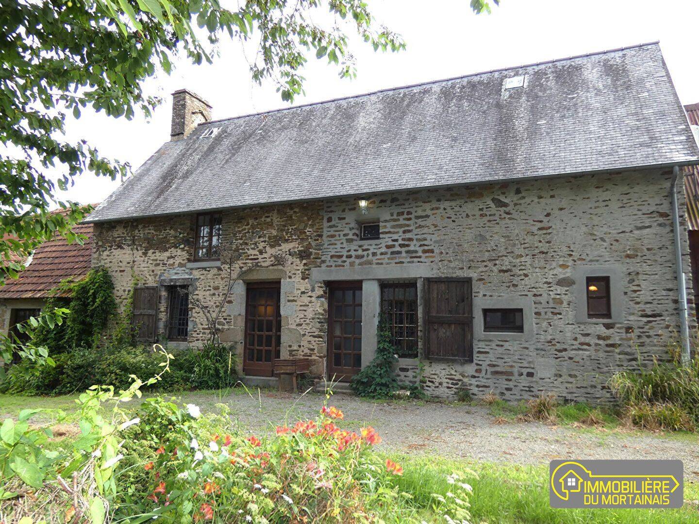 Maison 3 pièces 127 m² · à Saint-Hilaire-du-Harcouët · 127 m² · 133 900 €