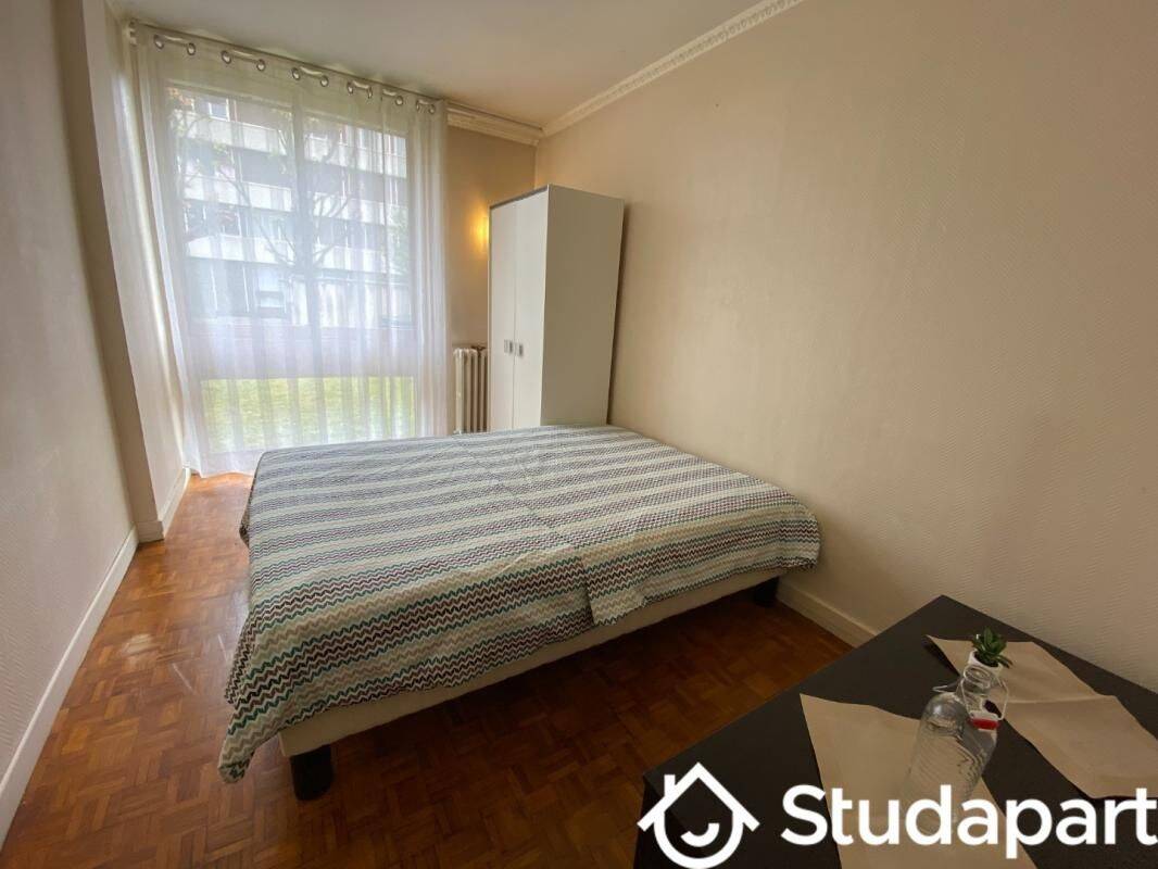 1 pièce 12 m² · à Fontenay-sous-Bois · 12 m² · 565 €