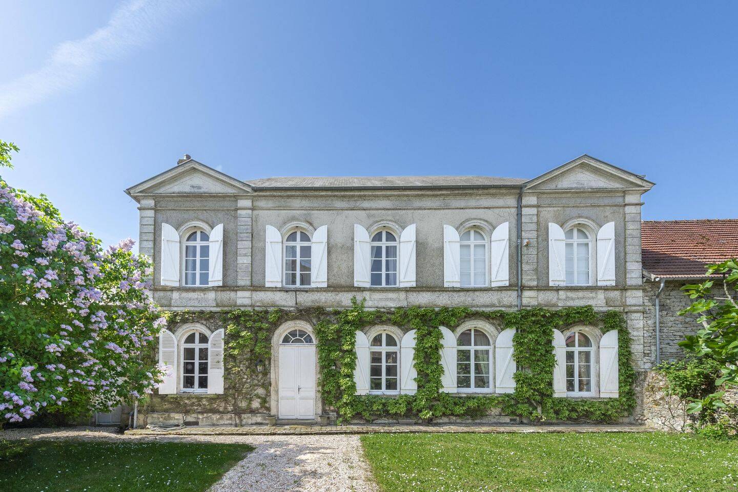Maison 8 pièces 240 m² · à Chaumont-en-Vexin · 240 m² · 595 000 €