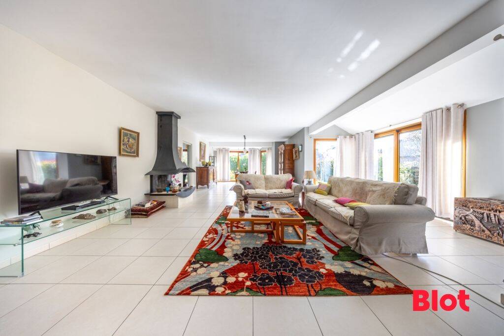 Maison 8 pièces 243 m² · à Dinard · 242,7 m² · 1 155 000 €