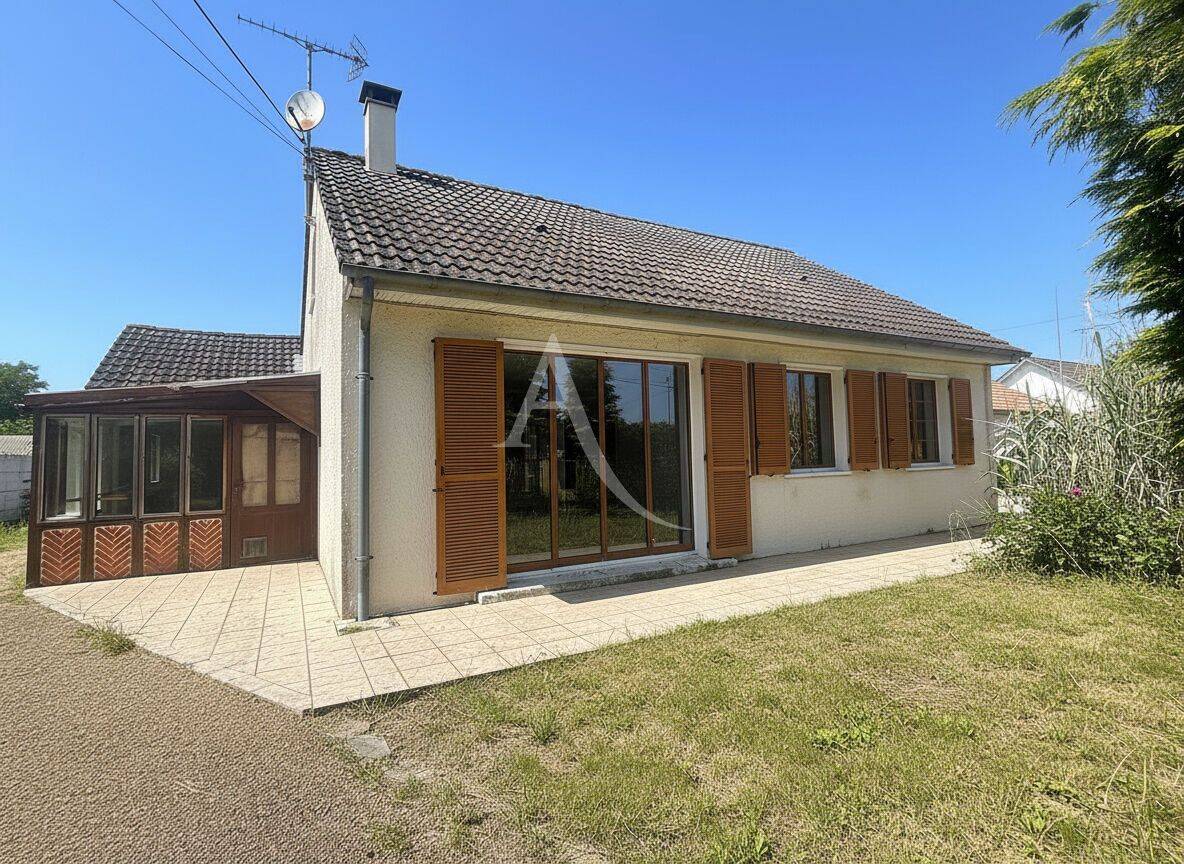 Maison 3 pièces 94 m² · à Chailles · 94 m² · 129 000 €