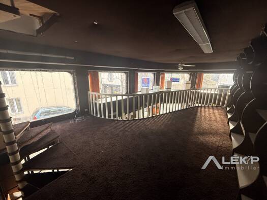 Local commercial à vendre 128 400 € 90 m² de surface de vente Centre-Le Port Redon 35600