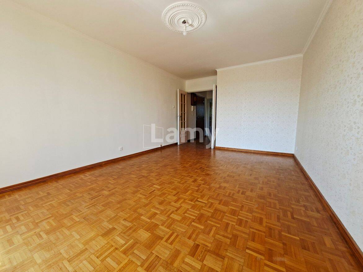 Appartement 3 pièces 68 m² · à Valentigney · 68 m² · 560 €