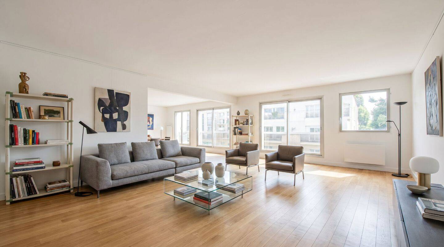 Appartement 6 pièces 146 m² · à Neuilly-sur-Seine · 146 m² · 1 350 000 €