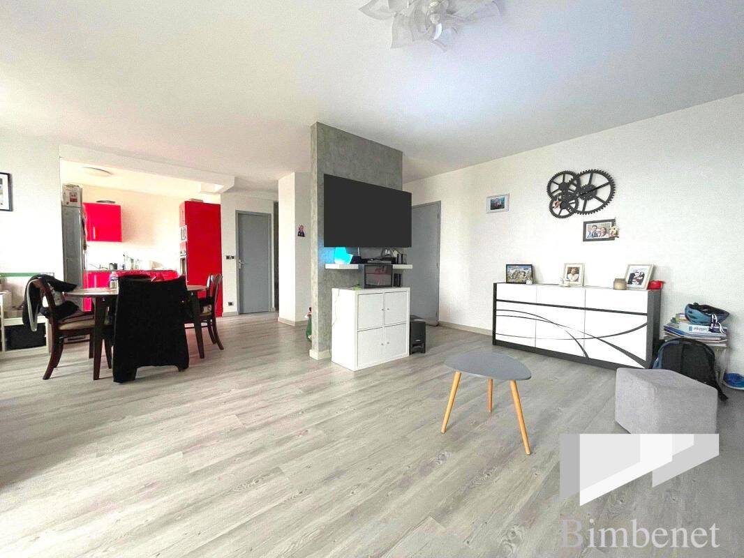 Appartement 4 pièces 90 m² · à Orléans · 90 m² · 160 000 €