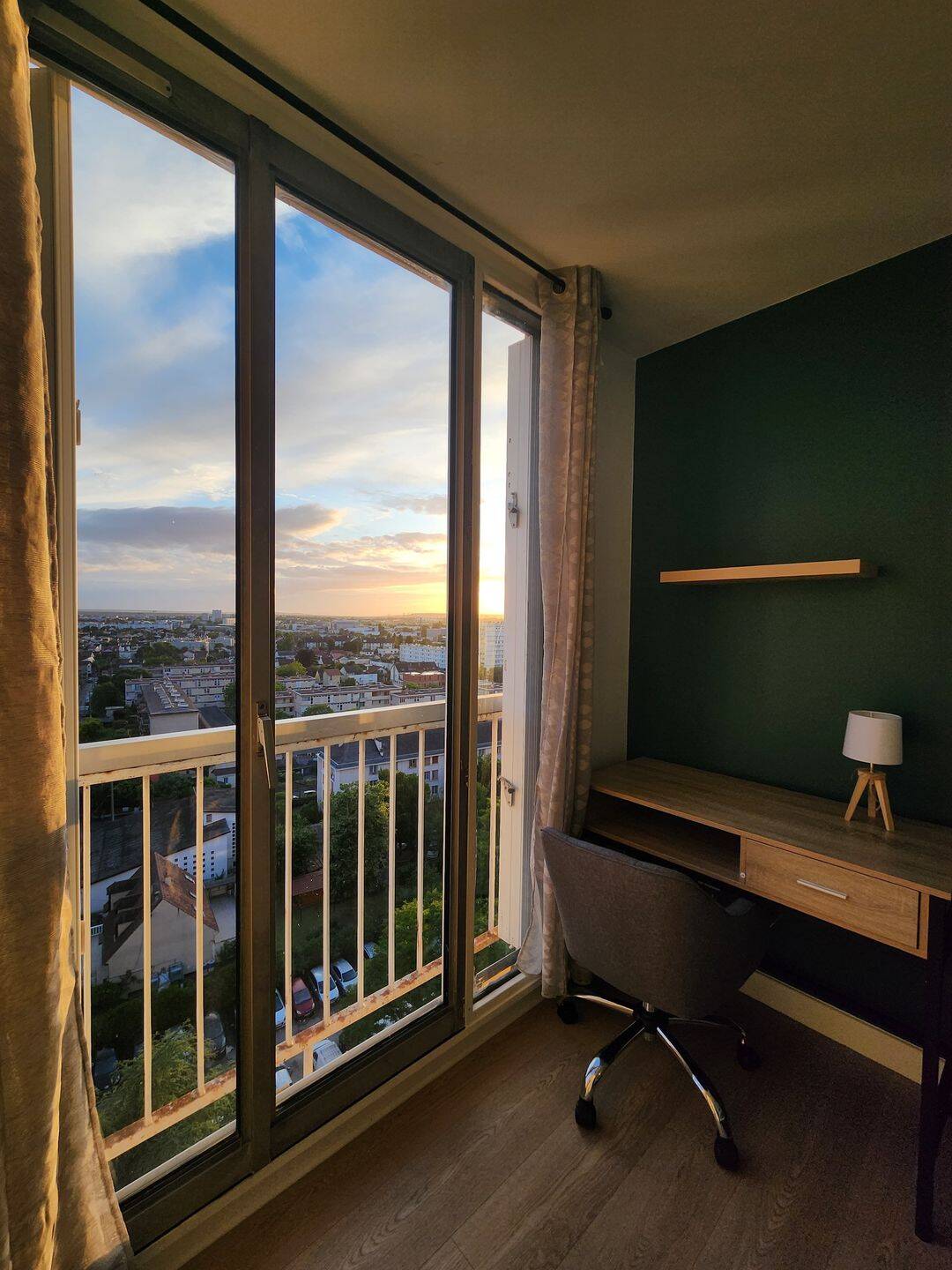 Appartement 6 pièces 81 m² · à Argenteuil · 81 m² · 595 €/mois