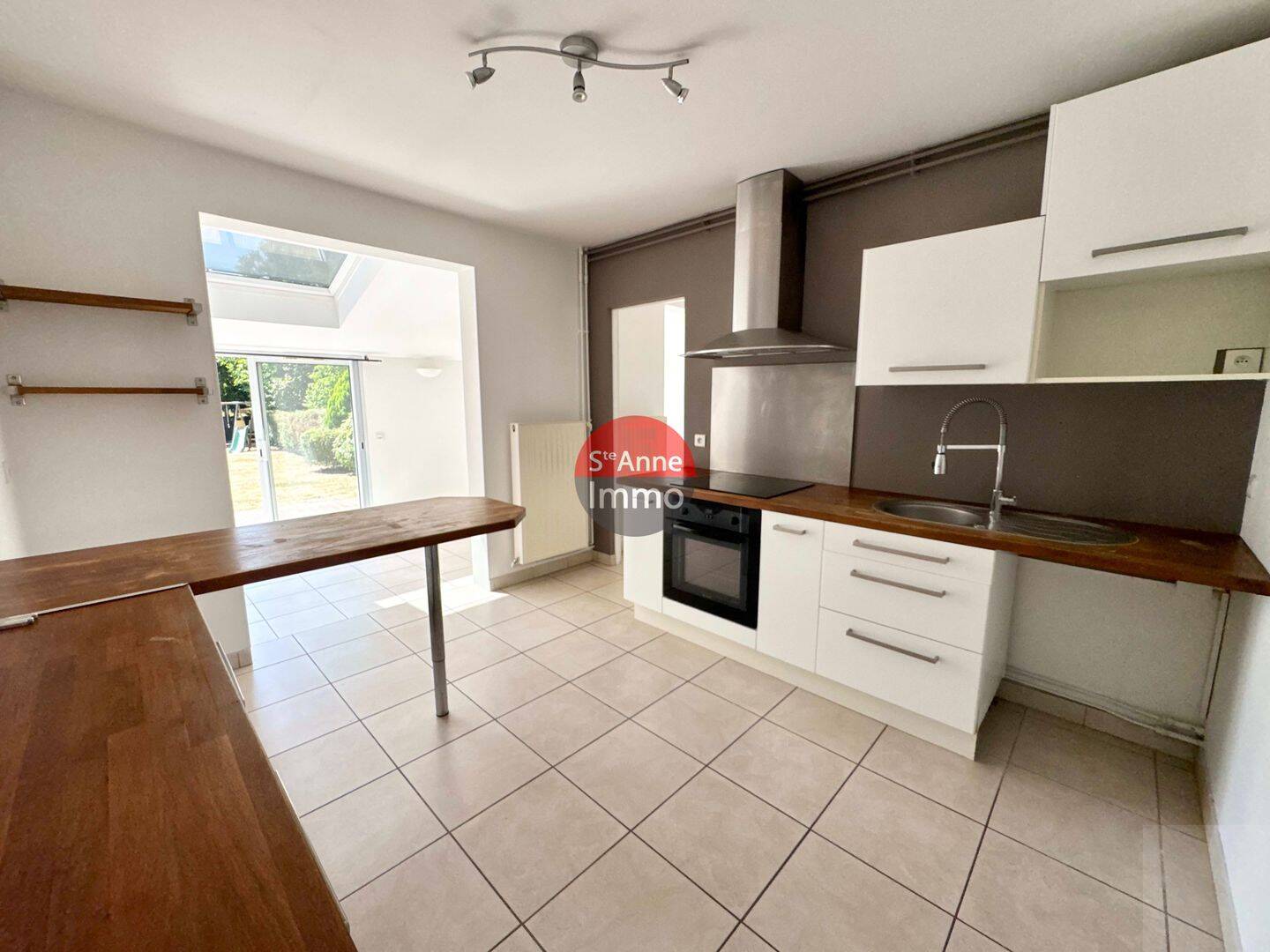 Maison 5 pièces 105 m² · à Boves · 105 m² · 249 900 €