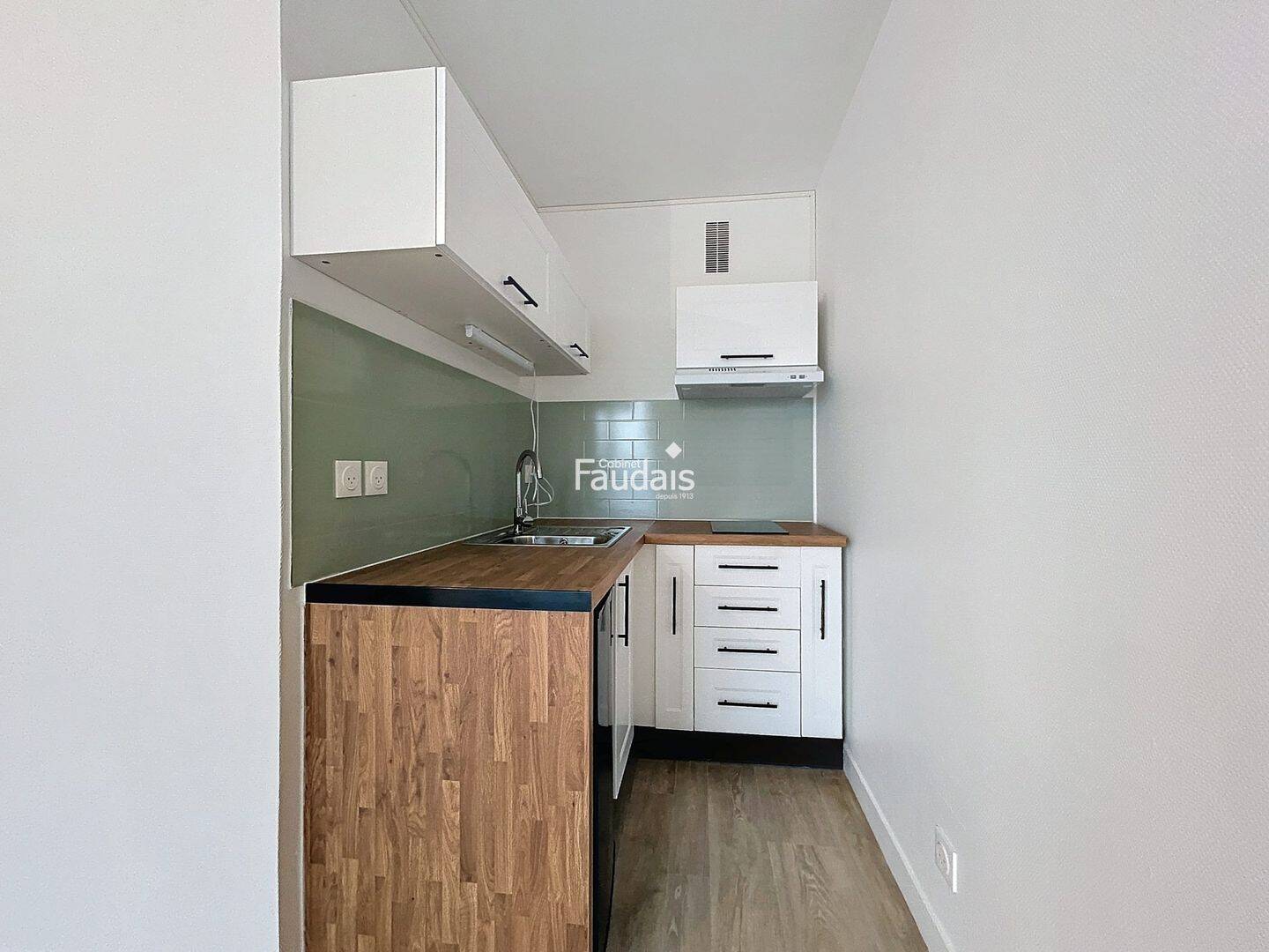 Appartement 1 pièce 26 m² · à Saint-Lô · 26,4 m² · 400 €/mois