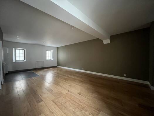 Appartement à louer 1 806 € 4 pièces 3 chambres 94,2 m² Étage 1/2 Bonlieu Annecy 74000