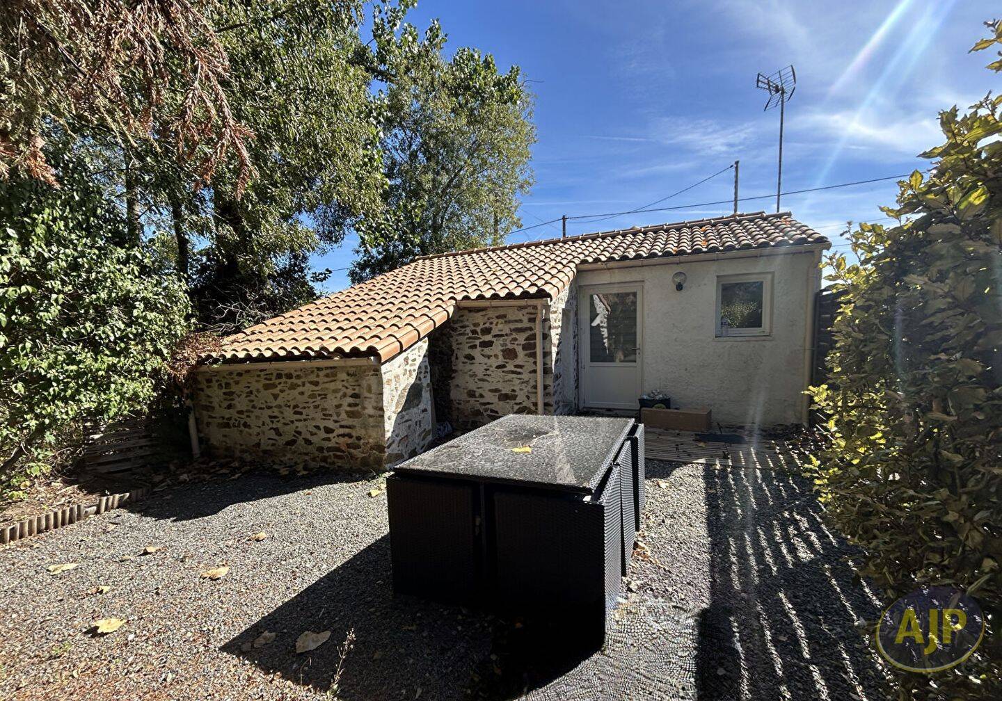 Maison 3 pièces 41 m² · à Saint-Philbert-de-Grand-Lieu · 41 m² · 570 €/mois