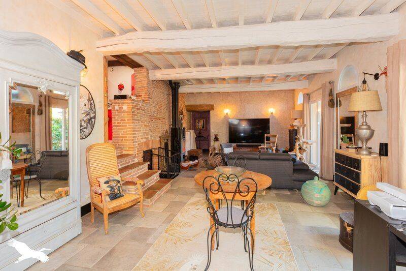 Maison 6 pièces 194 m² · à L'Isle-Jourdain · 194 m² · 544 400 €
