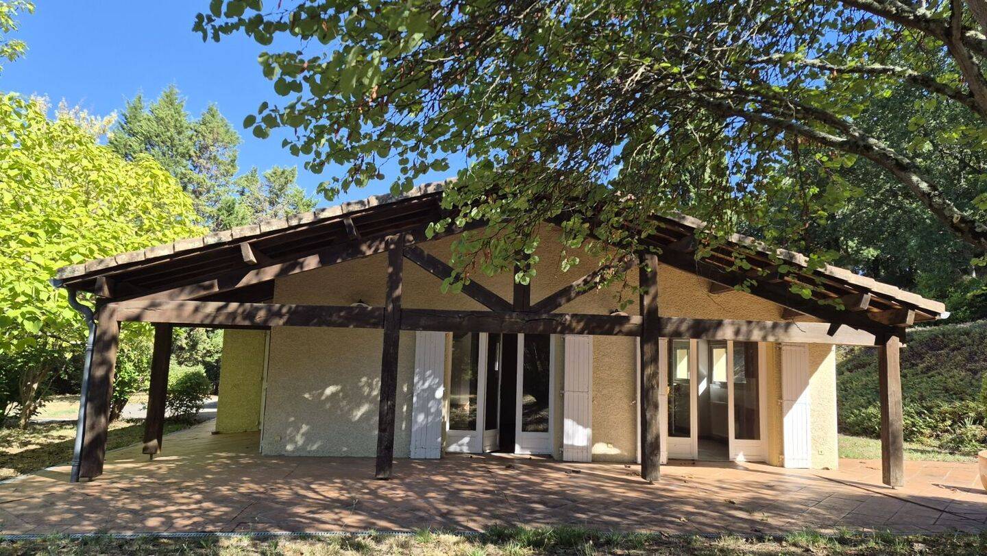 Maison 7 pièces 226 m² · à Villepinte · 226 m² · 399 000 €
