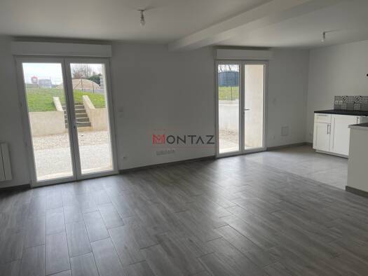 Maison à louer 745 € 4 pièces 3 chambres 78,7 m² 70 m² de terrain Esternay 51310