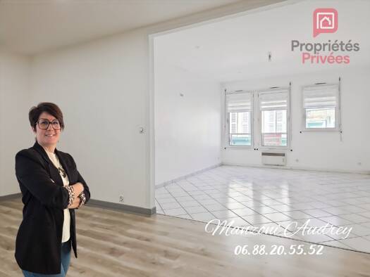 Appartement à vendre 219 000 € 6 pièces 3 chambres 151 m² Étage 1/3 Cathédrale Troyes 10000