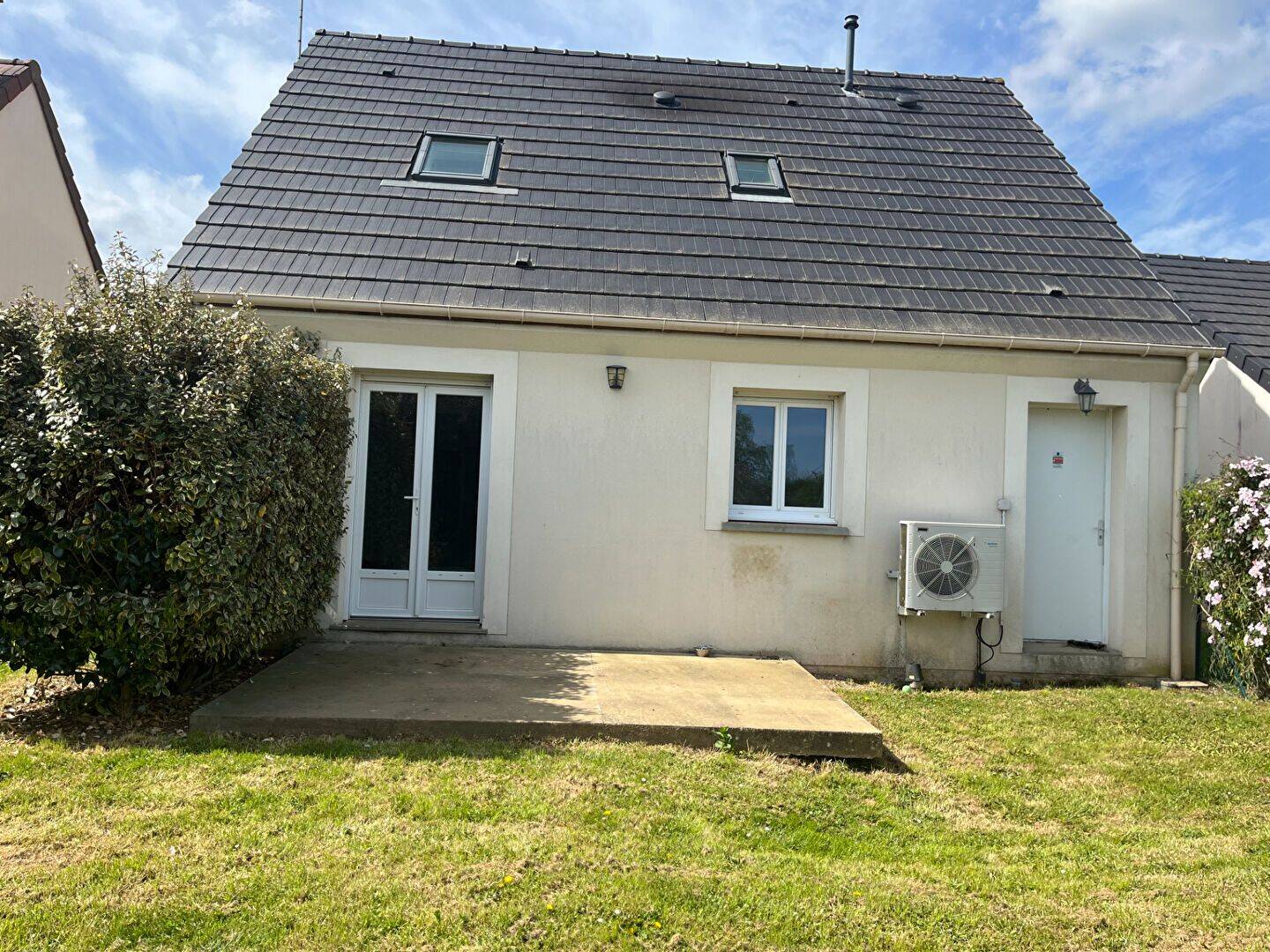 Maison 5 pièces 83 m² · à Auneau-Bleury-Saint-Symphorien · 83 m² · 199 000 €