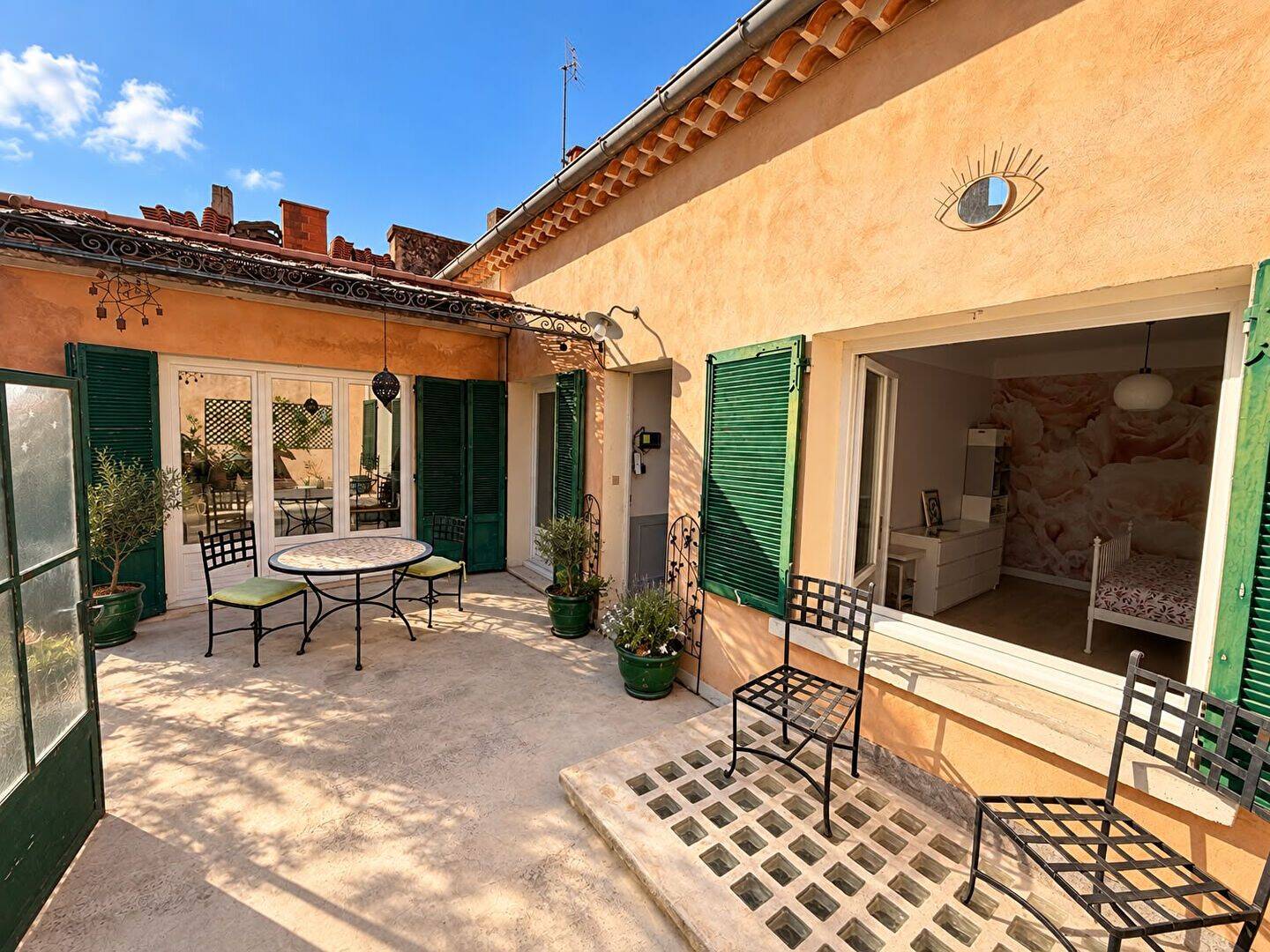 Appartement 4 pièces 137 m² · à Carpentras · 137 m² · 235 000 €