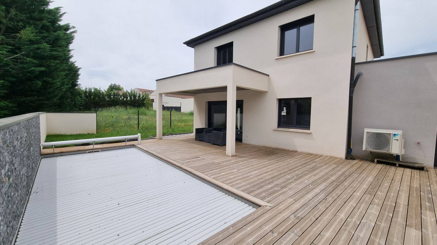 Maison 5 pièces 132 m² · à Fauverney · 132 m² · 469 000 €