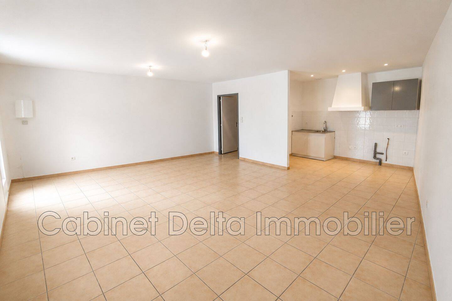 Appartement 2 pièces 56 m² · à Ollioules · 56,2 m² · 735 €
