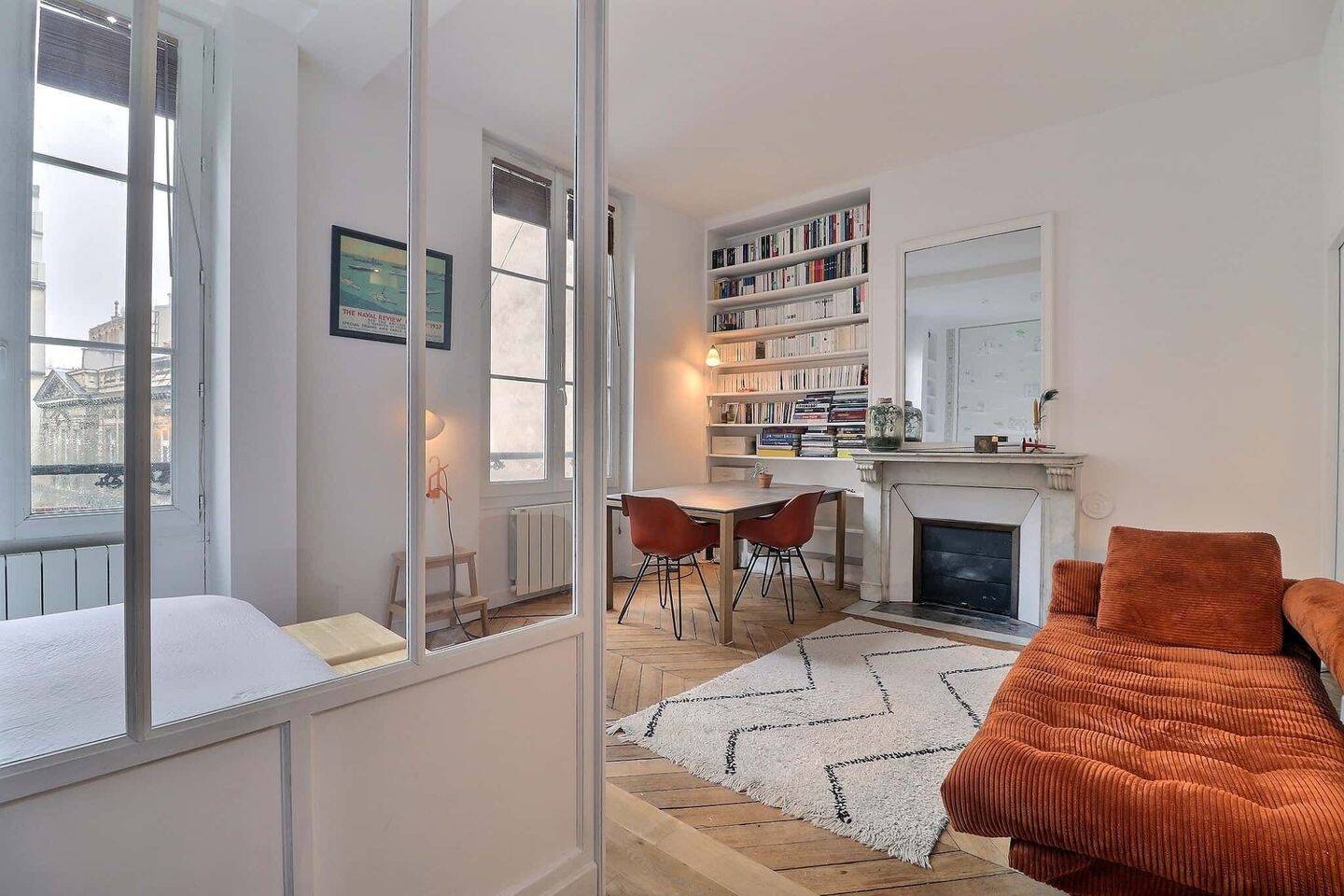 Appartement 1 pièce 36 m² · à Paris 10ème Arrondissement · 36 m² · 1 819 €/mois