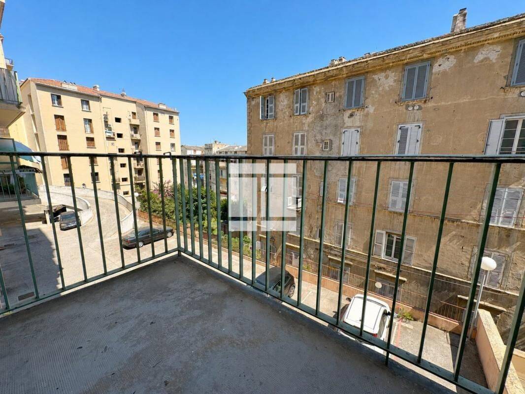 Appartement 3 pièces 64 m² · à Bastia · 64,1 m² · 240 000 €