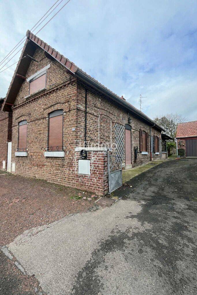 Maison 4 pièces 103 m² · à Hermies · 103 m² · 106 000 €
