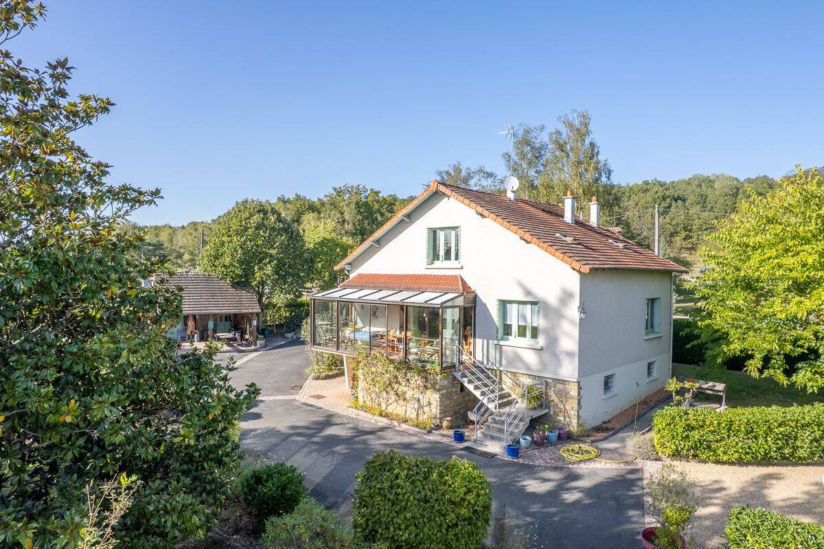 Maison 7 pièces 200 m² · à Thénioux · 200 m² · 400 000 €
