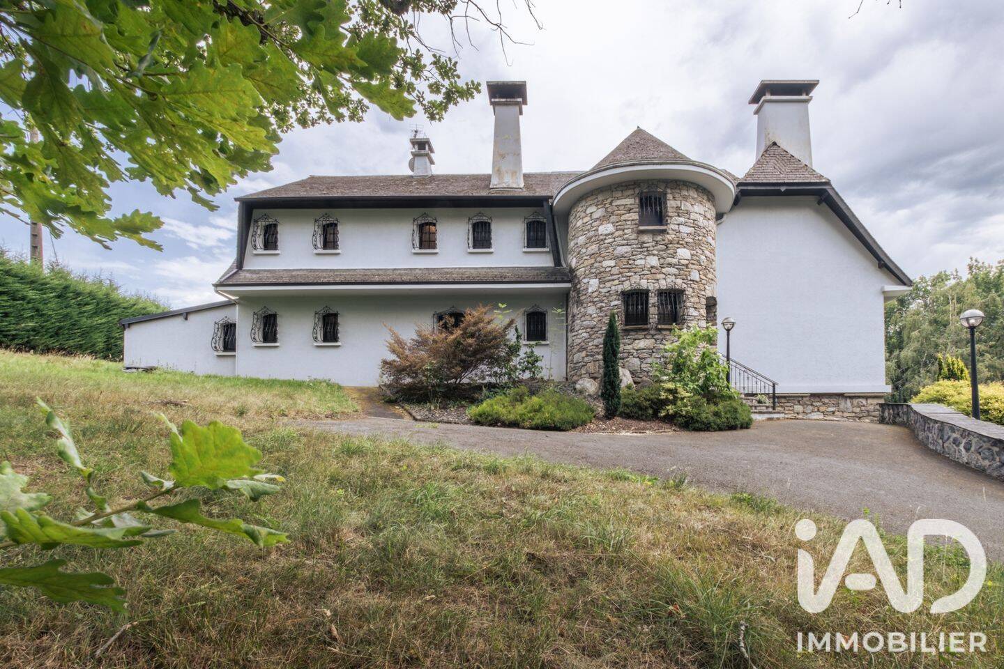Maison 10 pièces 487 m² · à Lourdes · 487 m² · 475 000 €