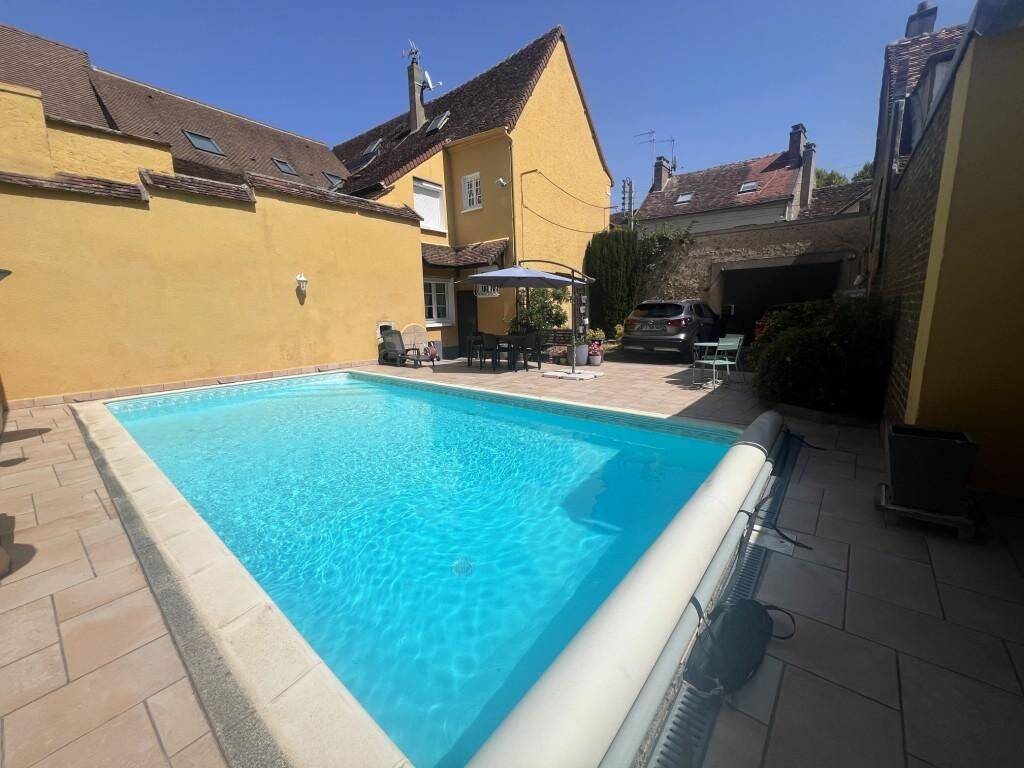 Maison 6 pièces 205 m² · à Sens · 205 m² · 430 000 €