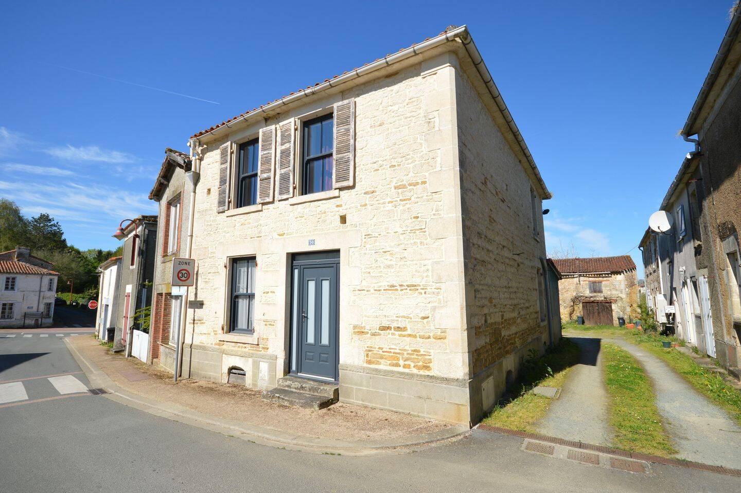 Maison 5 pièces 108 m² · à Chantonnay · 108 m² · 159 000 €