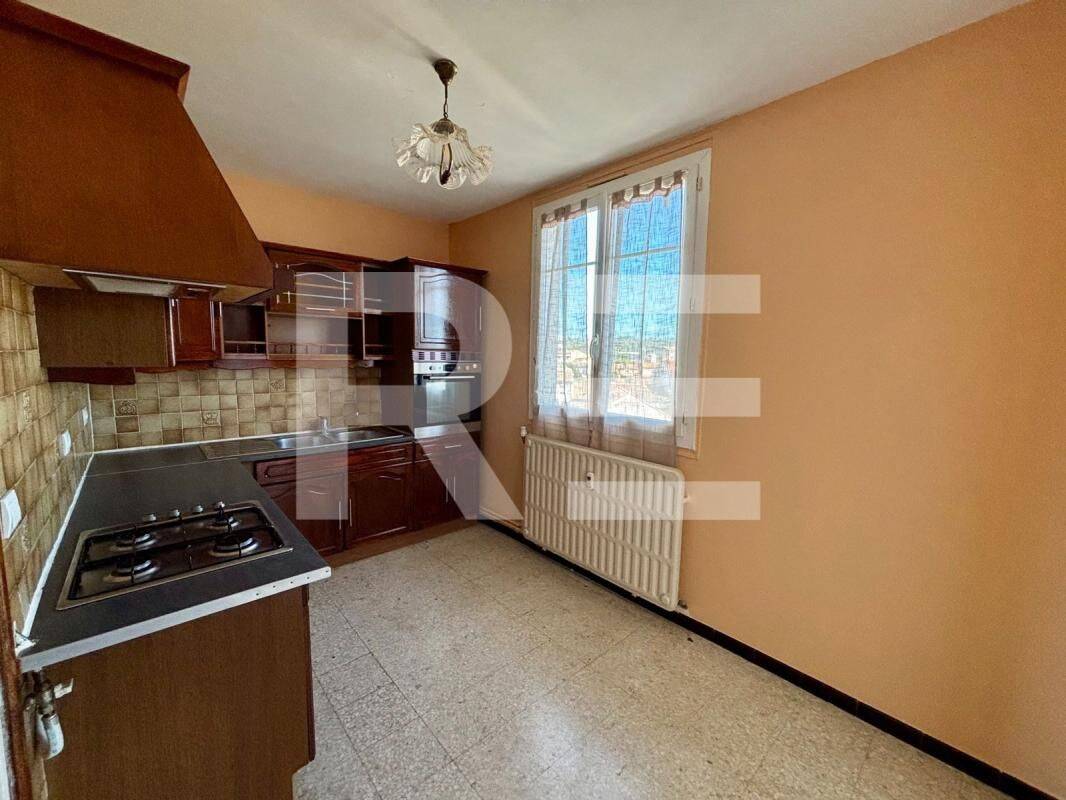 Appartement 3 pièces 75 m² · à Nîmes · 75 m² · 823 €/mois