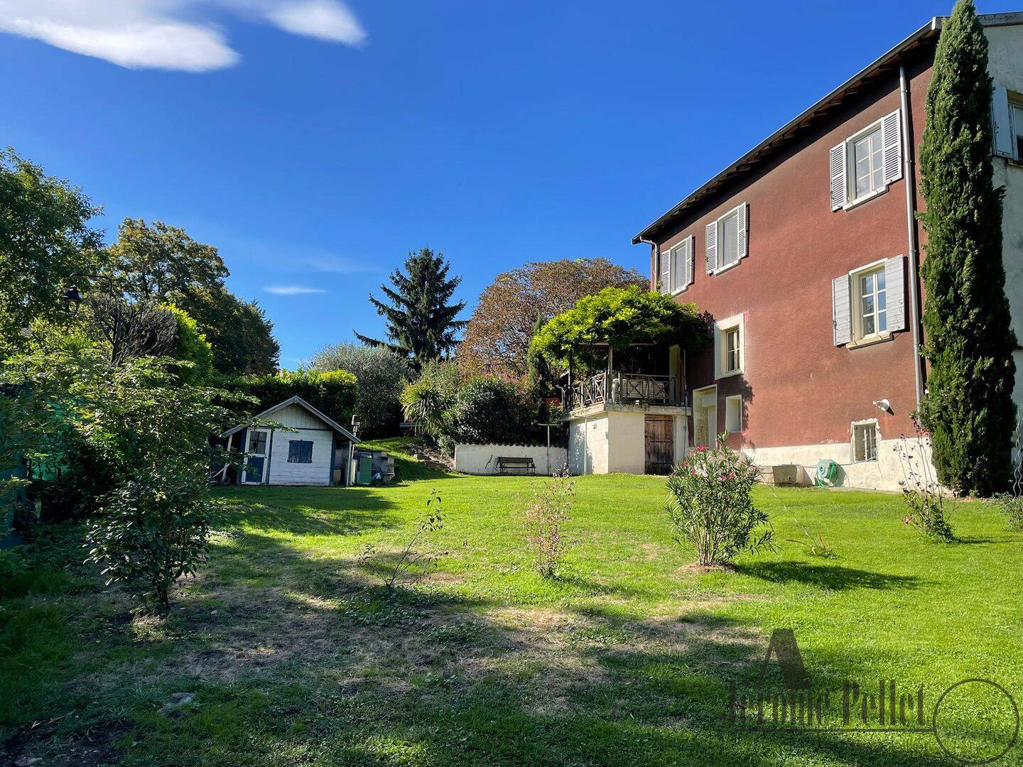 Maison 5 pièces 165 m² · à Ternay · 165 m² · 640 000 €