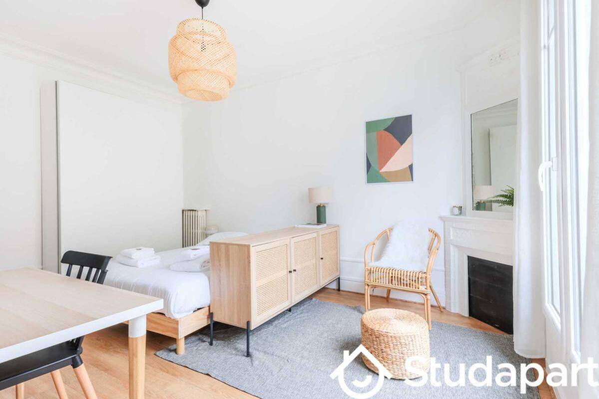 Appartement 1 pièce 20 m² · à Paris 16ème Arrondissement · 20 m² · 1 700 €/mois