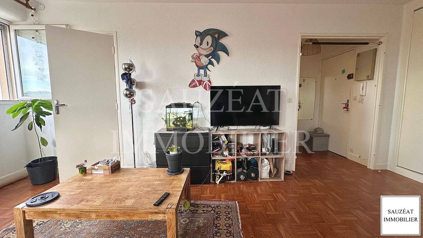 Appartement 1 pièce 32 m² · à Bagneux · 32 m² · 880 €
