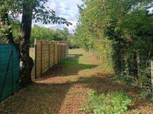 Terrain constructible à vendre 110 670 € 1 008 m² de terrain Laval 53000