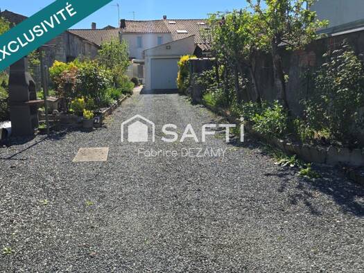 Maison à vendre 108 000 € 4 pièces 2 chambres 112 m² 345 m² de terrain Le Gué-de-Velluire 85770