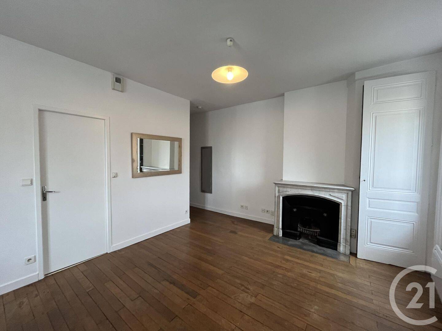 Appartement 1 pièce 36 m² · à Lyon 1er Arrondissement · 35,8 m² · 754 €