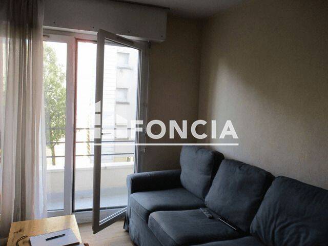 Appartement 3 pièces 69 m² · à Rennes · 68,8 m² · 903 €
