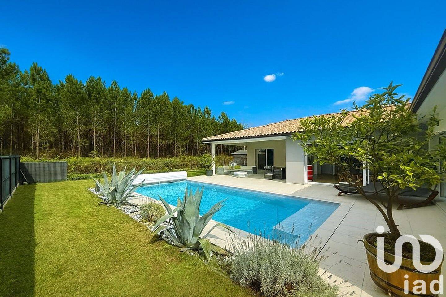 Maison 6 pièces 163 m² · à Mios · 163 m² · 629 000 €