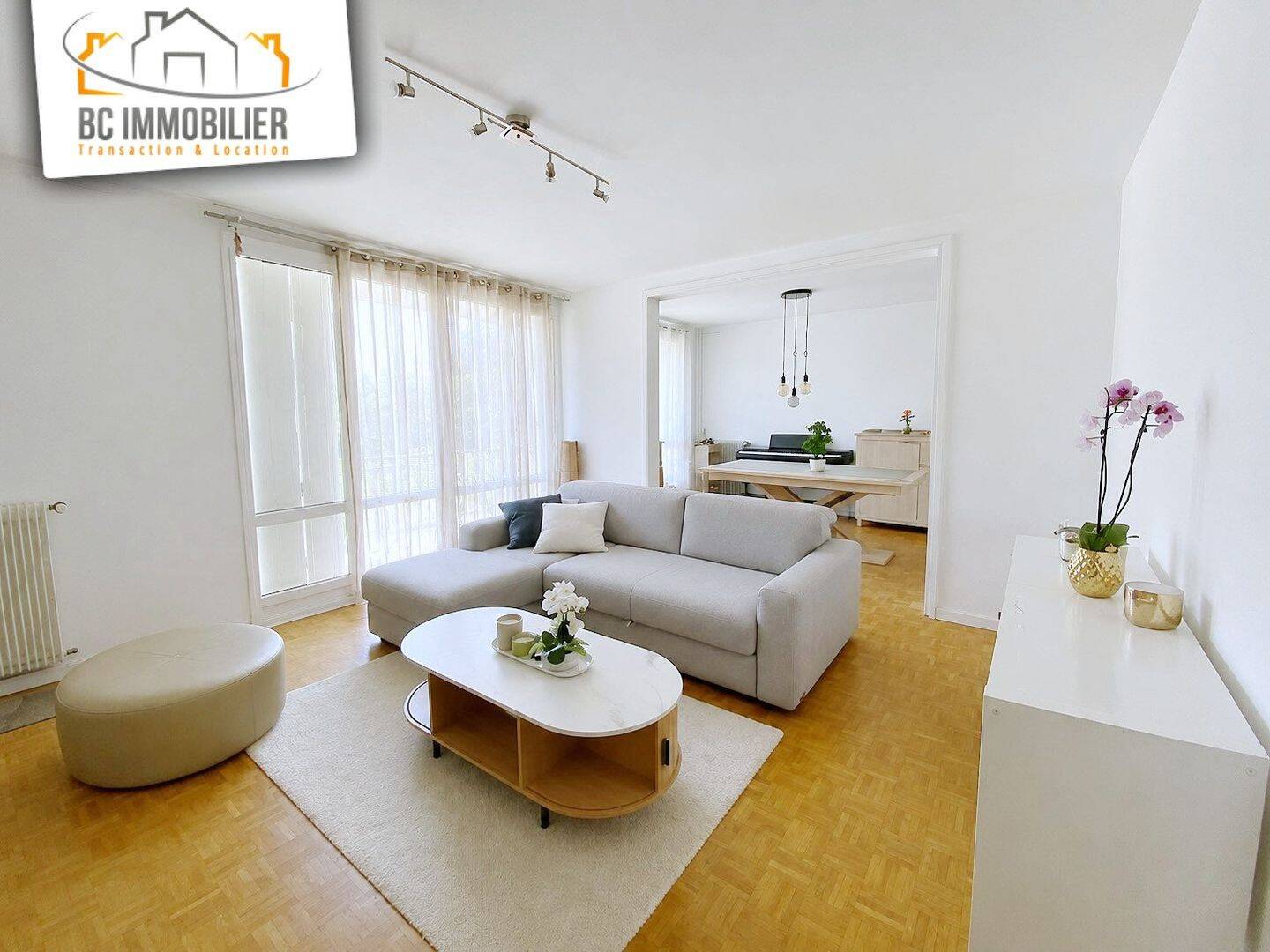 Appartement 4 pièces 82 m² · à Ferney-Voltaire · 81,9 m² · 383 000 €