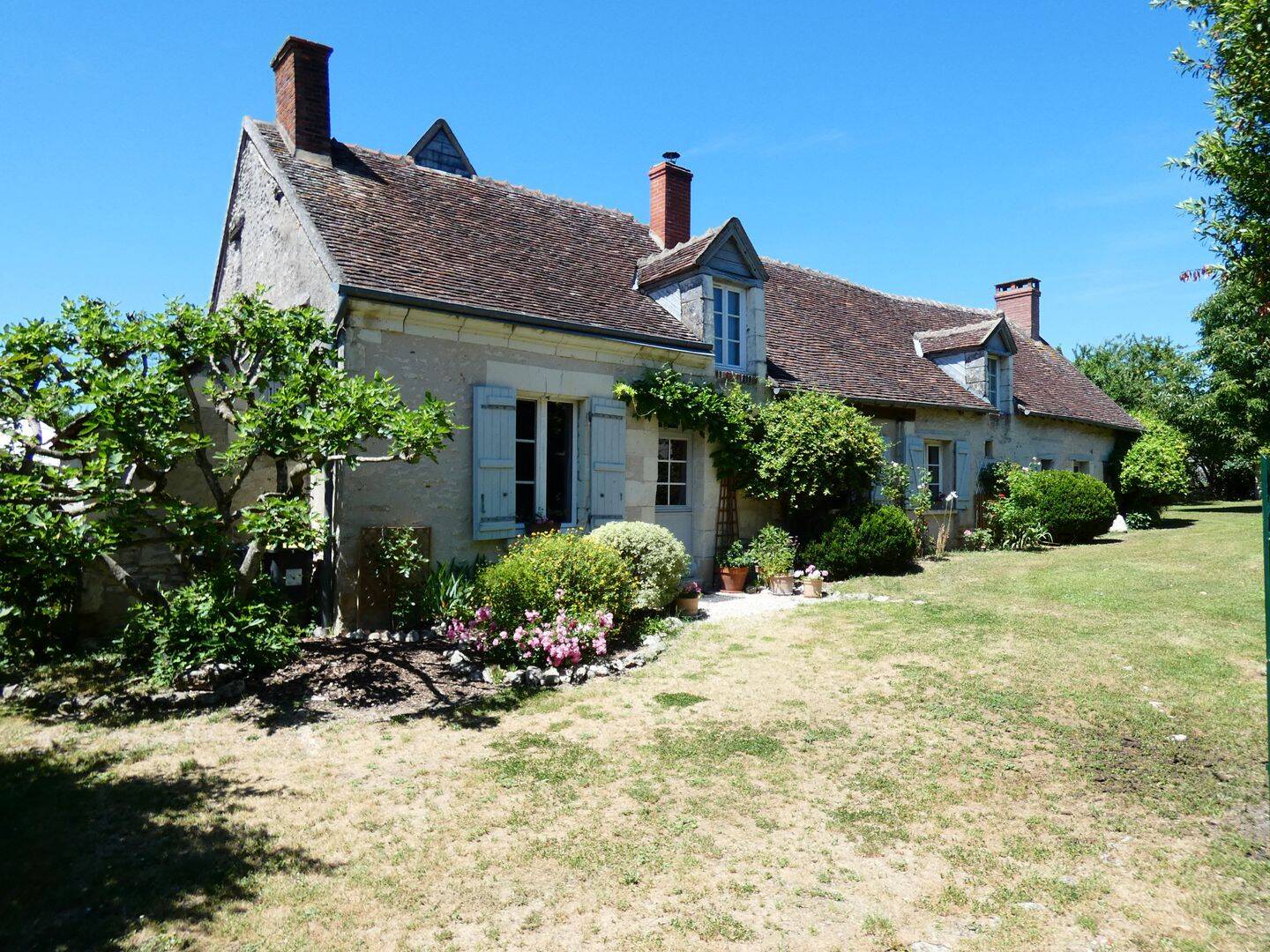 Maison 8 pièces 190 m² · à Luzillé · 190 m² · 322 400 €