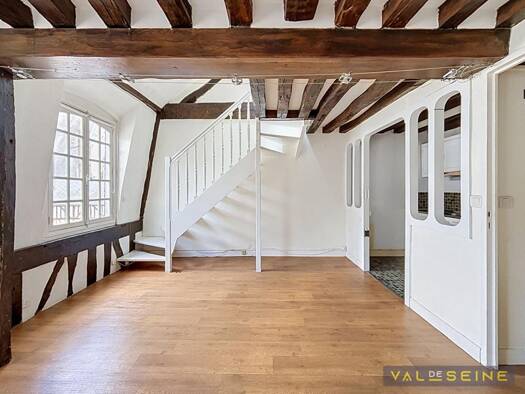 Duplex à vendre 133 000 € 2 pièces 1 chambre 42,5 m² Étage 3/3 Saint Marc-Croix de Pierre-Saint Nicaise Rouen 76000