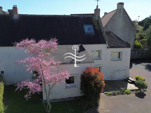 Maison à vendre 399 900 € 7 pièces 4 chambres 174 m² 772 m² de terrain Biéville-Beuville 14112