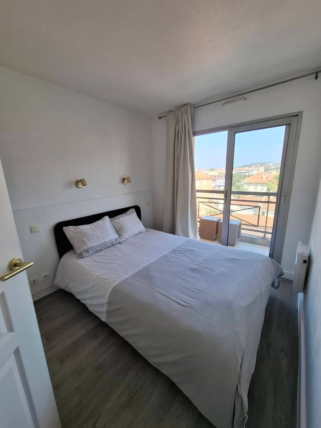Appartement 2 pièces 28 m² · à Cannes · 28 m² · 1 100 €