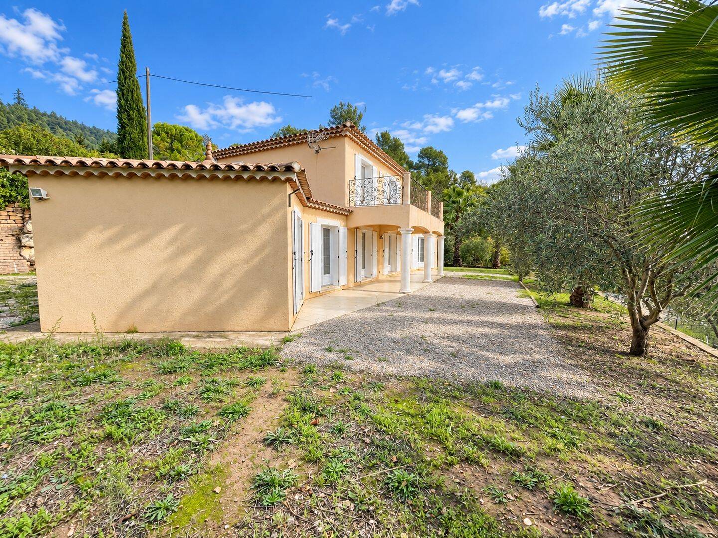 Maison 6 pièces 150 m² · à La Motte · 150 m² · 595 000 €