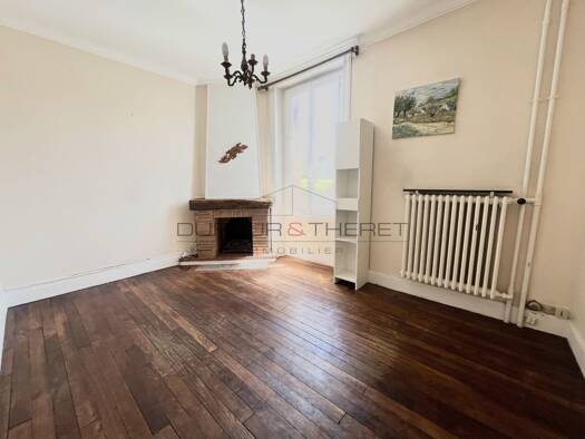 Appartement à vendre 210 000 € 4 pièces 3 chambres 70,2 m² RDC/2 La Corniche-Frot-Saint Faron-Clémenceau Meaux 77100