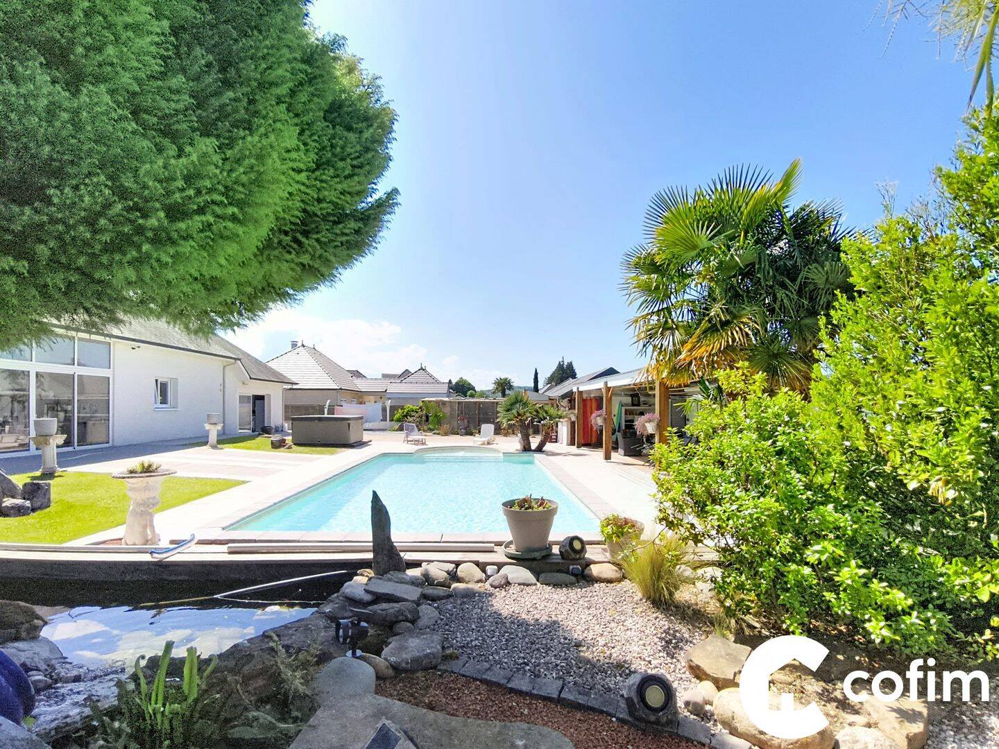 Maison 10 pièces 178 m² · à Bénéjacq · 178 m² · 470 000 €