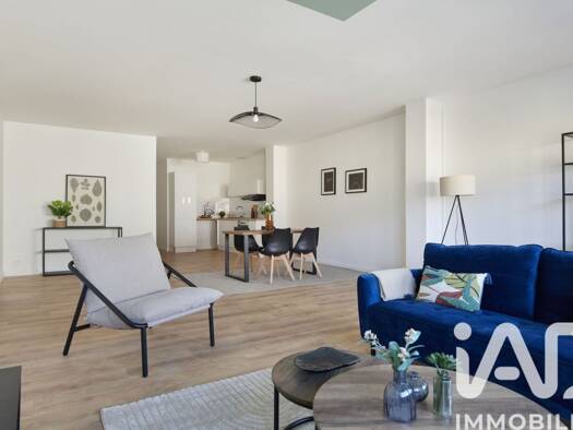 Appartement à vendre 240 000 € 4 pièces 3 chambres 116 m² Étage 1/1 Lorraine Cholet 49300