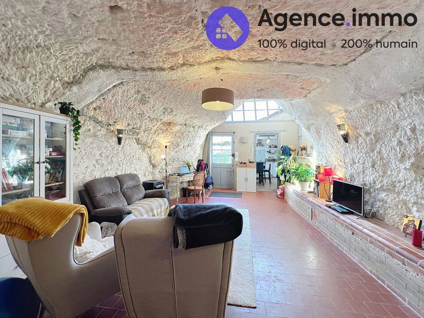 Maison 6 pièces 349 m² · à Rochecorbon · 349 m² · 316 000 €