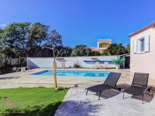 Maison à vendre 398 000 € 5 pièces 3 chambres 127 m² 988 m² de terrain Ventiseri 20240